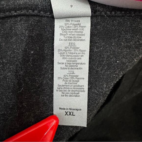 WWE Damian Priest Women’s Black 2XL Graphic T-Shirt V-Neck Dark Heather Gray - Picture 4 of 5